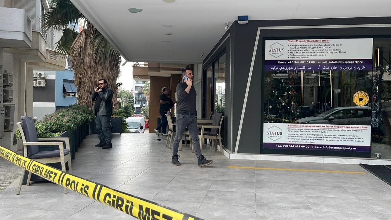 Antalya'da dayı dehşeti! Yeğenlerine ve eniştesine kurşun yağdırdı: 1 ölü