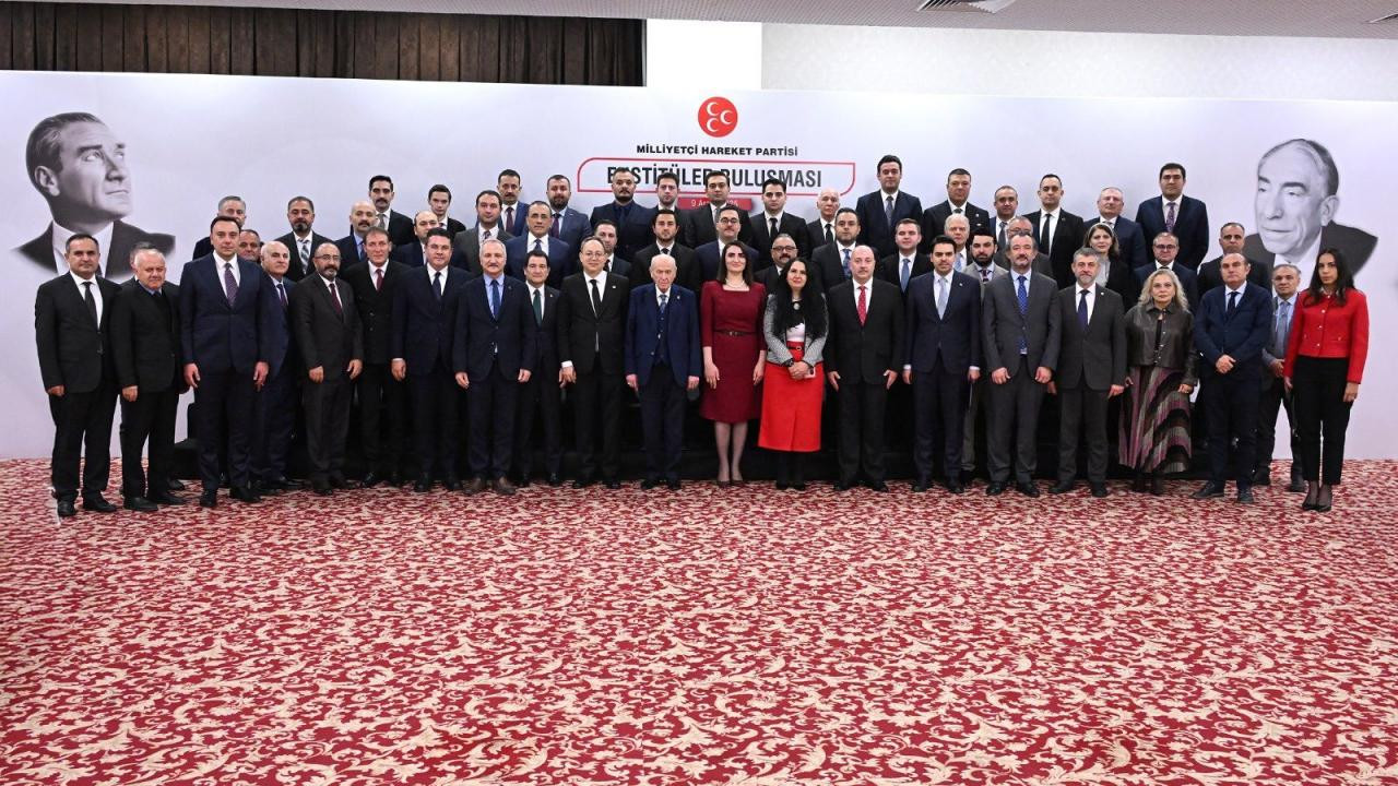 Bahçeli, parti bünyesindeki enstitülerin temsilcileriyle bir araya geldi