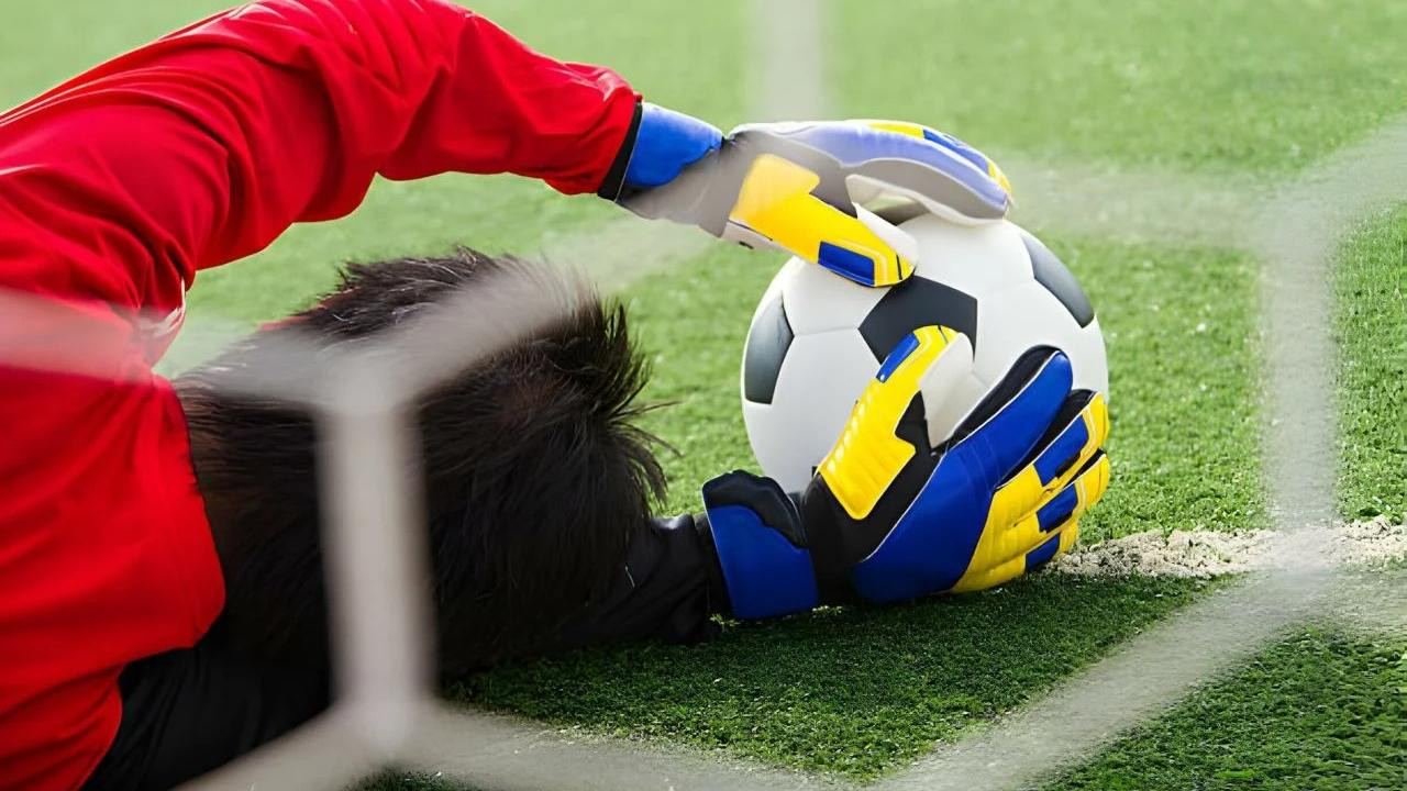 Bahis yazışmaları ortaya çıktı! Kaleciden arkadaşına 'Gol yerim' mesajı