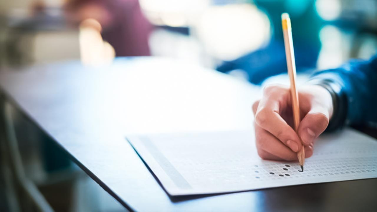 Elektronik İngilizce Yeterlik Sınavı'nın giriş belgeleri erişime açıldı