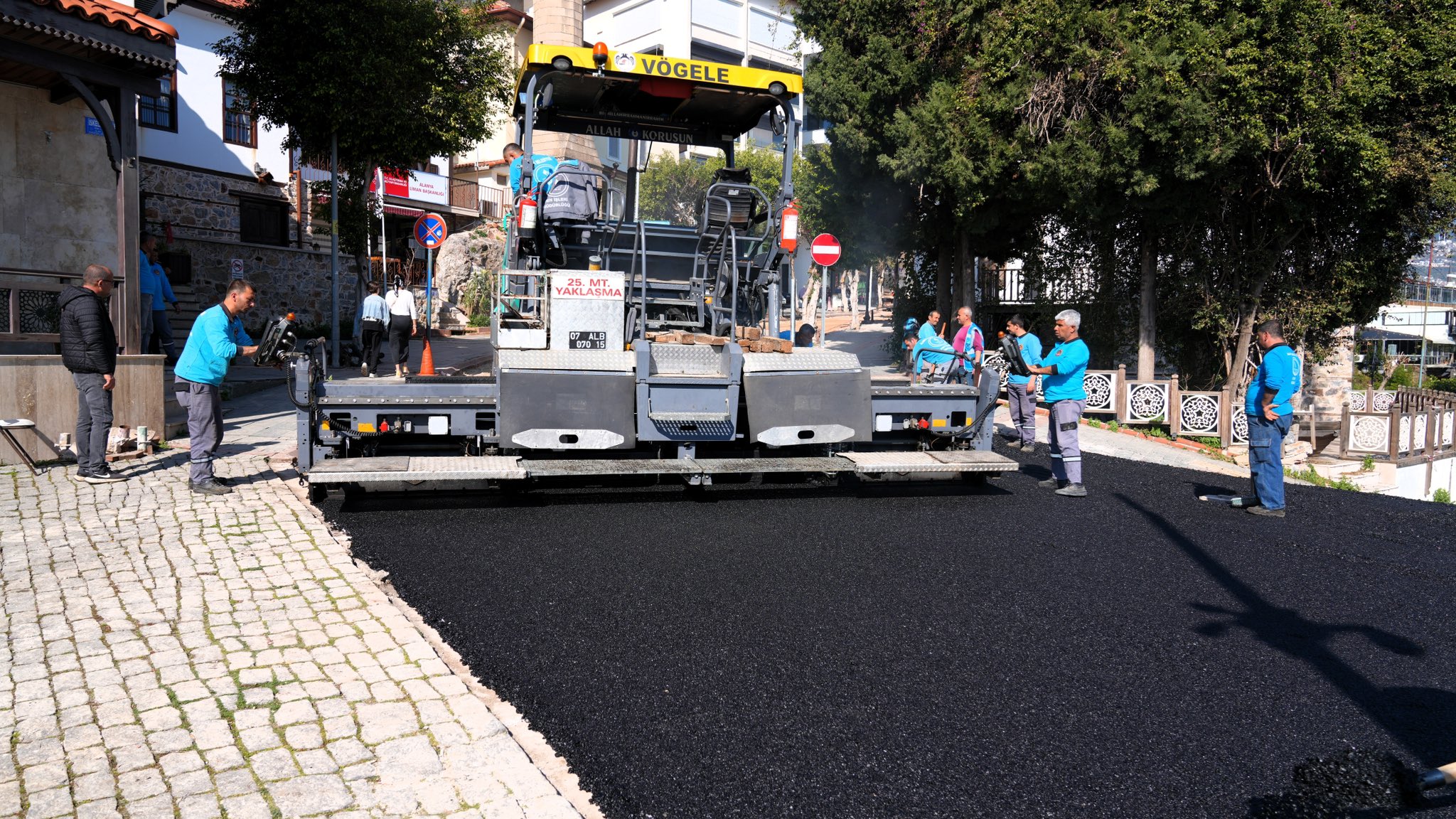 İskele Caddesin de Asfalt Çalışmaları Tamamlandı