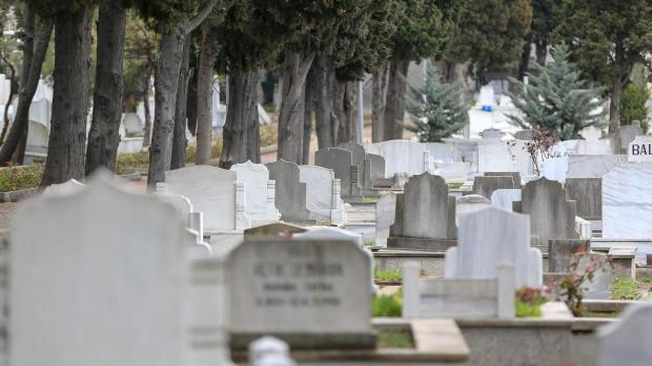 İBB'den İstanbulluları kızdıracak karar! Mezar ücretlerine yüzde 200 zam yapıldı