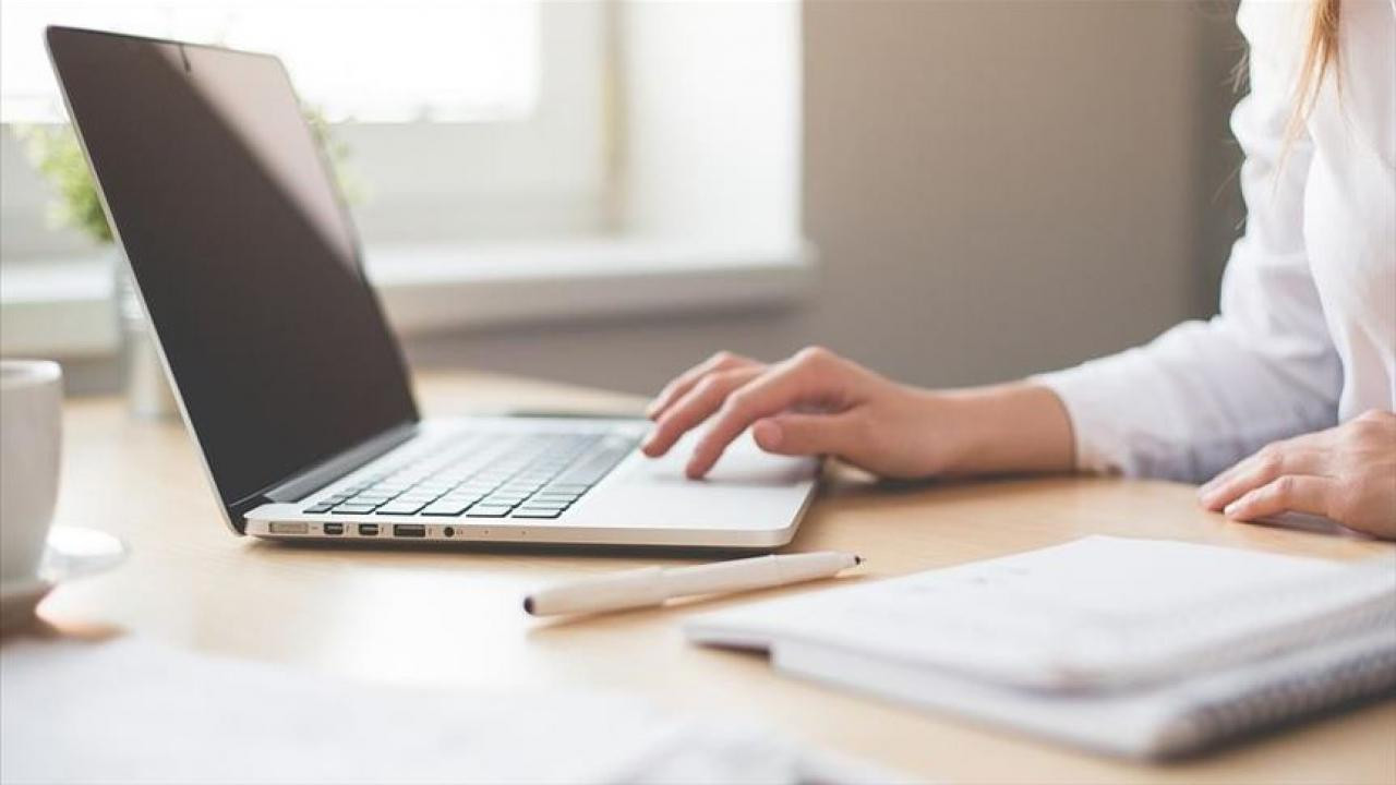 İspanya'da bir çalışan işe erken geldiği için kovuldu